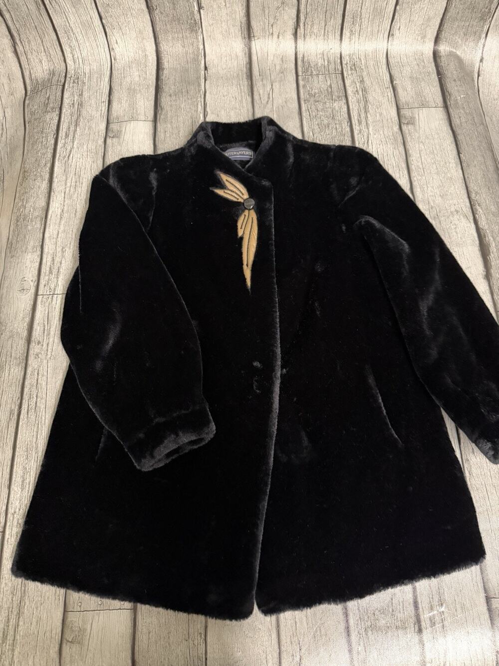 Vintage Outer layers Faux Fur Coat Black With Leaf Made In USA Mob Glam